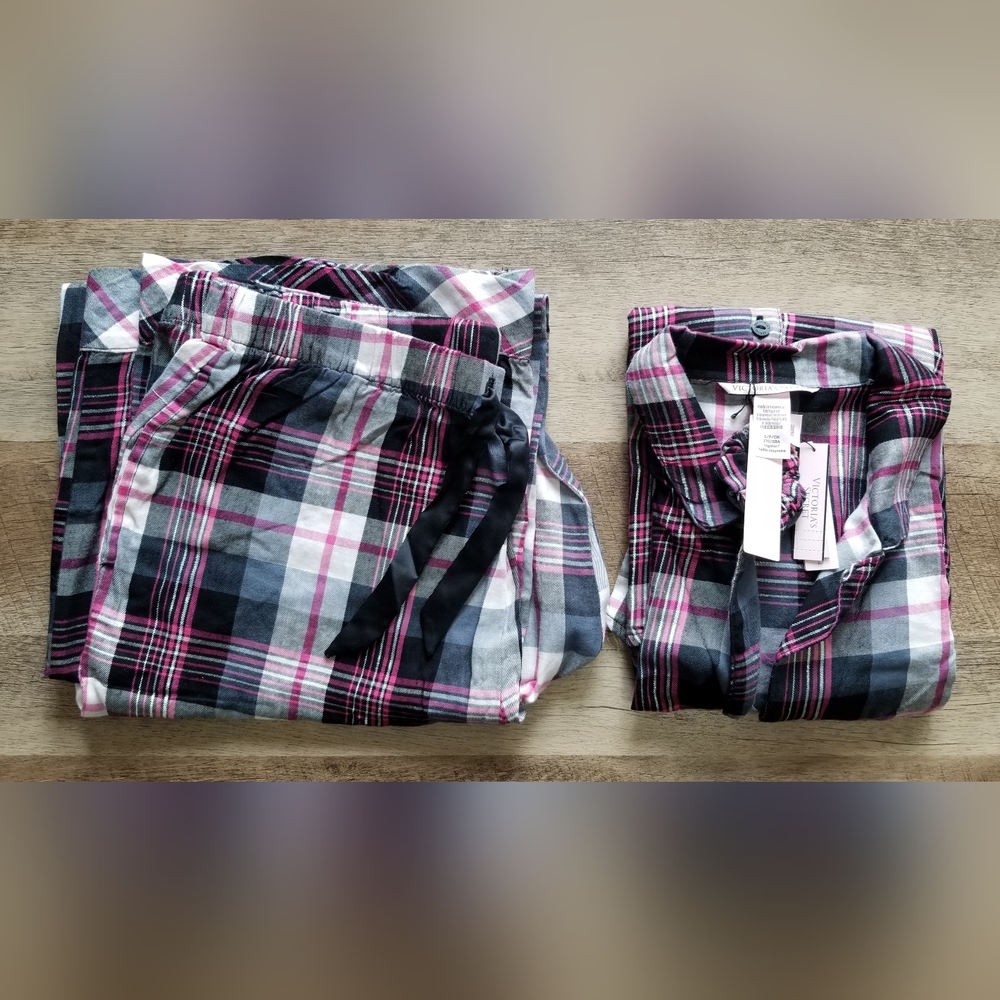 Victoria's Secret Long Sleeve 2-Piece Sleep Set